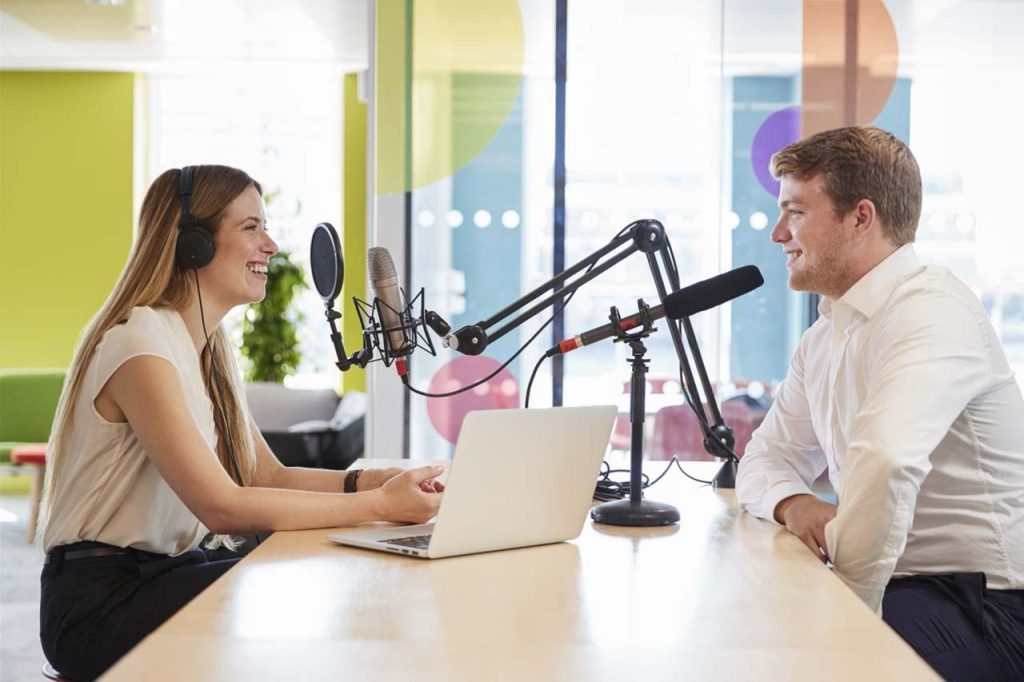 Leveraging Podcasts: A Strategy to Amplify Your Online Business Leveraging Podcasts: A Strategy to Amplify Your Online Business