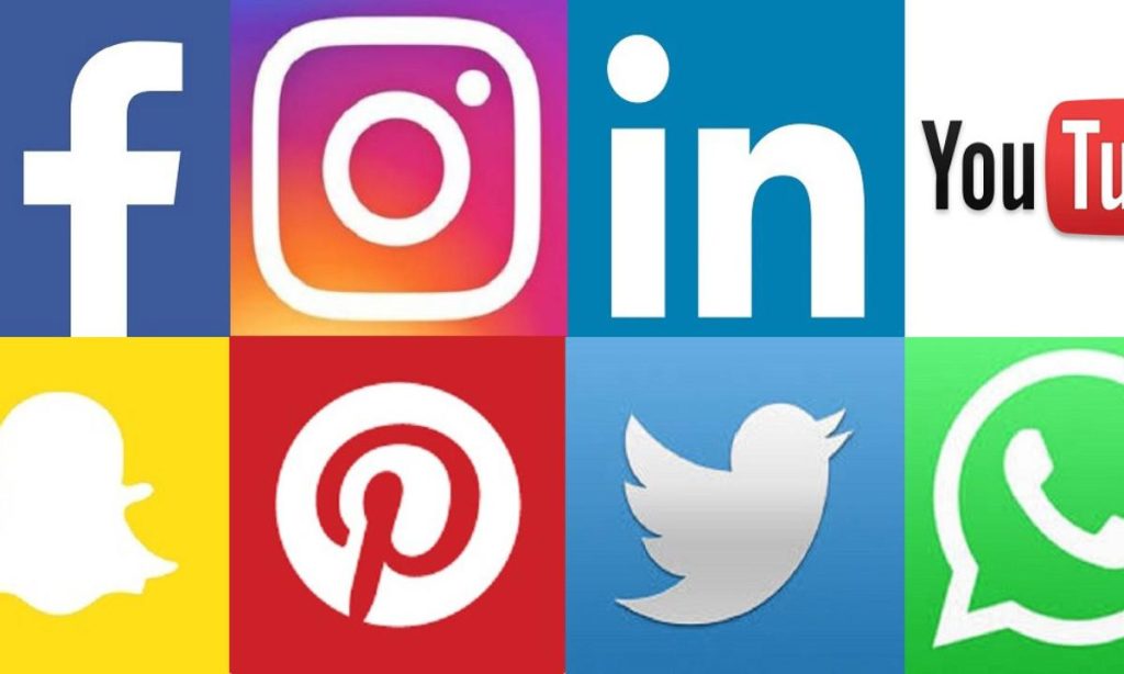 Mastering Social Media Advertising: A Strategic Guide Mastering Social Media Advertising: A Strategic Guide