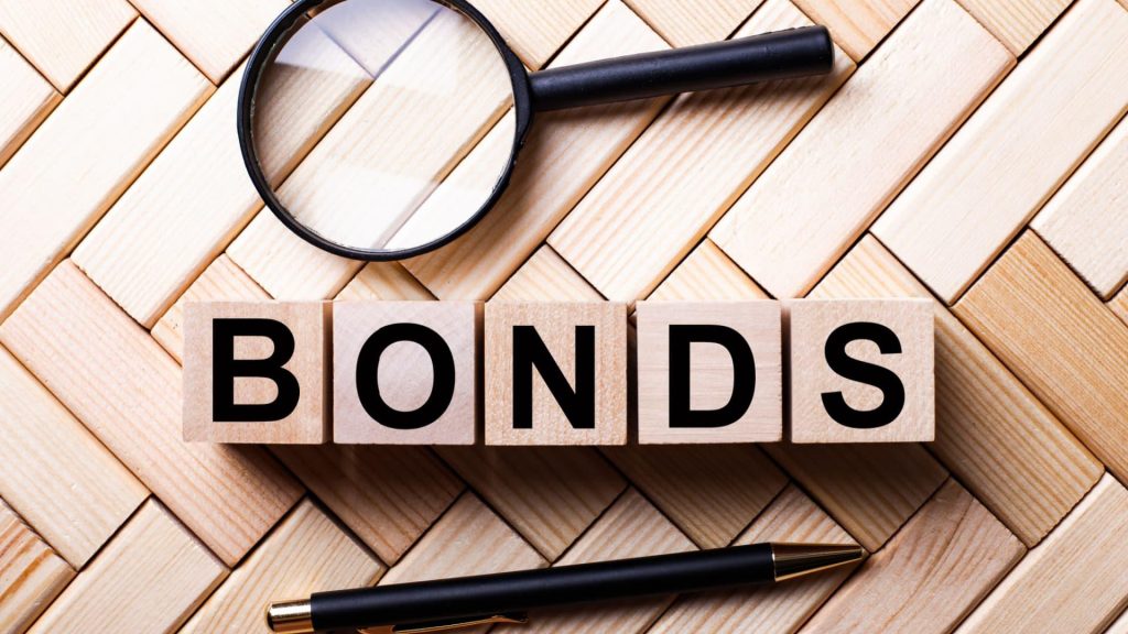 Mastering Bond Investments: Your Guide to Long-Term Income Mastering Bond Investments: Your Guide to Long-Term Income