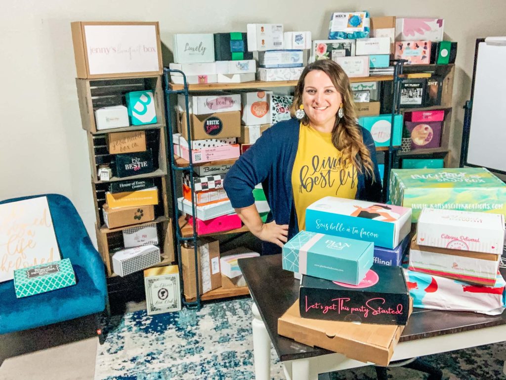 Launching Your Online Subscription Box Business: A Step-by-Step Guide Launching Your Online Subscription Box Business: A Step-by-Step Guide